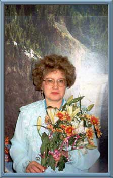 Зам. директора по УВР - Голованова Людмила Ивановна